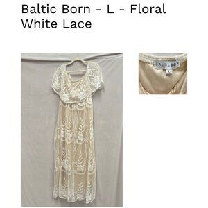Baltic Born - White Lace Floral Dress - L